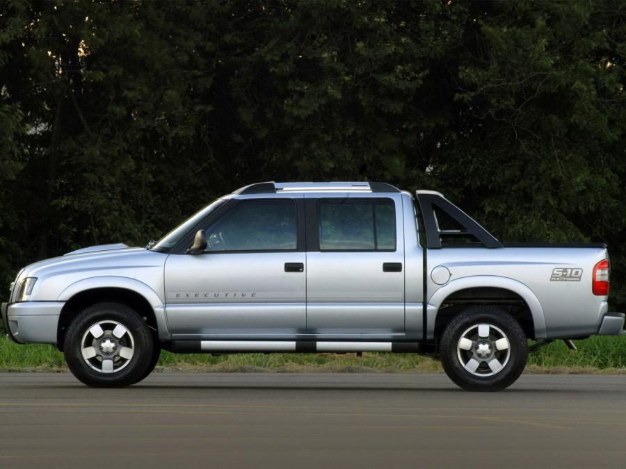  Chevrolet S-10 Crew Cab 2008 года  (BR) (фото 28 из 30)